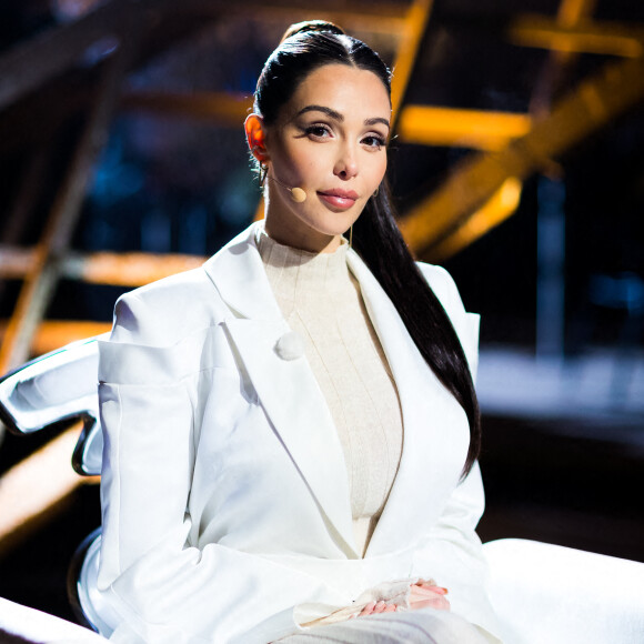 Exclusif - Nabilla Benattia - Enregistrement de l'émission "La Chanson secrète 10" au 1er étage de la Tour Eiffel à Paris © Tiziano Da Silva / Bestimage