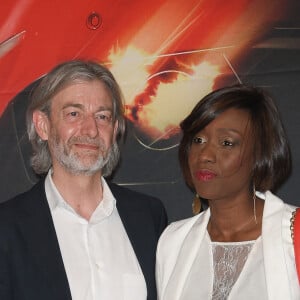 Gilles Verdez et sa compagne Fatou - Avant-première du film "Taxi 5" au cinéma le Grand Rex à Paris, France, le 8 avril 2018. © Coadic Guirec/Bestimage