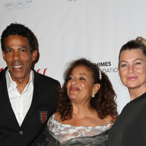 Chris Ivery, Debbie Allen, Ellen Pompeo à la soirée 'Turn Me Loose' au The Wallis Annenberg Center à Beverly Hills, le 15 octobre 2017. 