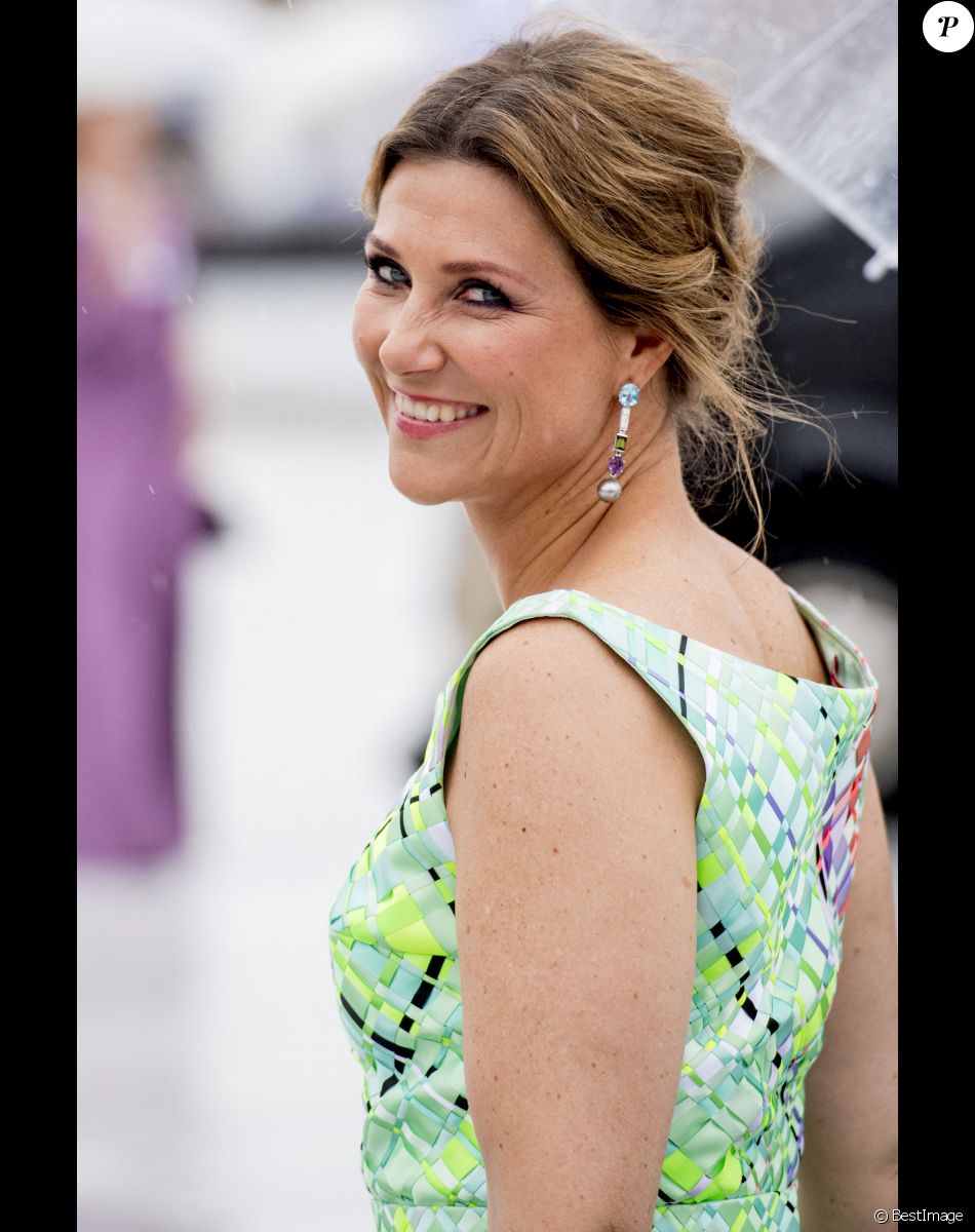 La princesse Märtha Louise de Norvège - Arrivées au dîner de gala du 80ème anniversaire du roi Harald et de la reine Sonja de Norvège à Oslo. Le 10 mai 2017