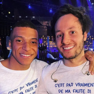 Kylian Mbappé et Vianney dans les coulisses des shows des Enfoirés.