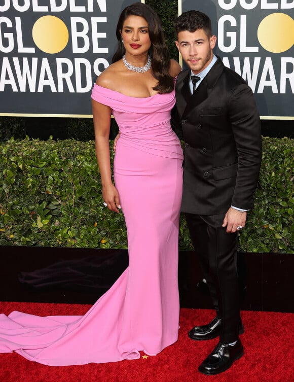 Priyanka Chopra et son mari Nick Jonas - Photocall de la 77ème cérémonie annuelle des Golden Globe Awards au Beverly Hilton Hotel à Los Angeles, le 5 janvier 2020. 