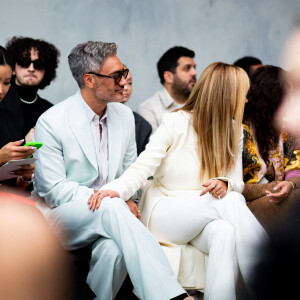 Rita Ora et son compagnon Taika Waititi ont assisté au défilé de mode Fendi, collection prêt-à-porter automne-hiver 2022/2023, lors de la Fashion Week de Milan. Le 23 février 2022. © Tiziano Da Silva / Bestimage