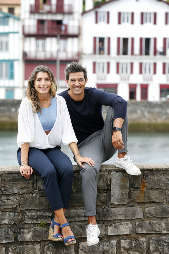 Exclusif - Rendez-vous avec Jean-Pascal Lacoste (habillé par American Vintage) et sa fiancée Delphine, soeur de l'ancienne Miss France S.Tellier, à Saint-Jean-de-Luz. Le 10 juillet 2020 © Patrick Bernard / Bestimage