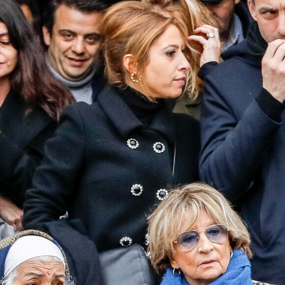 Semi-exclusif - Léa Salamé et son compagnon Raphaël Glucksmann - Obsèques de Sébastien Demorand à la Coupole du crématorium du cimetière du Père-Lachaise à Paris, France, le 31 janvier 2020.