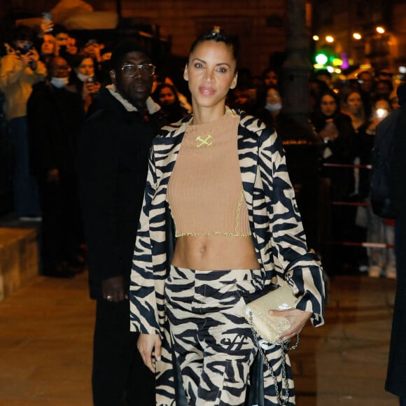 Noémie Lenoir a assisté au défilé Off-White™, collection automne-hiver 2022-2023, au Palais Brongniart. Paris, le 28 février 2022. © Veeren - Christophe Clovis/BestImage