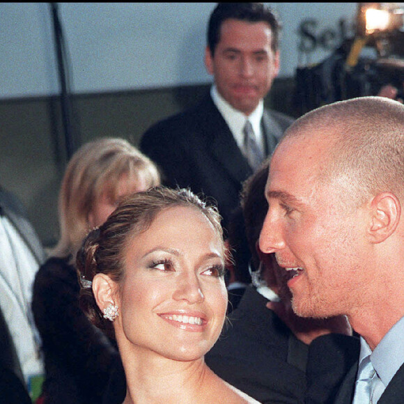 Jennifer Lopez et Matthew McConaughey aux Golden Globes 2001 à Los Angeles