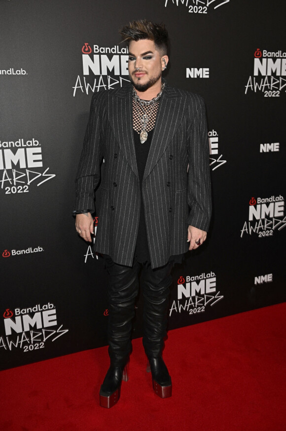 Adam Lambert assiste aux NME Awards à la Brixton Academy. Londres, le 2 mars 2022.