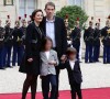 Sébastien Auziere, sa femme Christelle et leurs enfants Camille et Paul lors de la passation de pouvoir entre François Hollande et Emmanuel Macron au palais de l'Elysée le 14 mai 2017