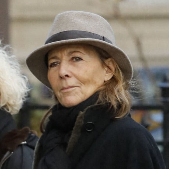 Exclusif - Claire Chazal arrive aux obsèques de Jean-Marie Rossi en l'église Saint-François-Xavier à Paris © Christophe Clovis/Bestimage 