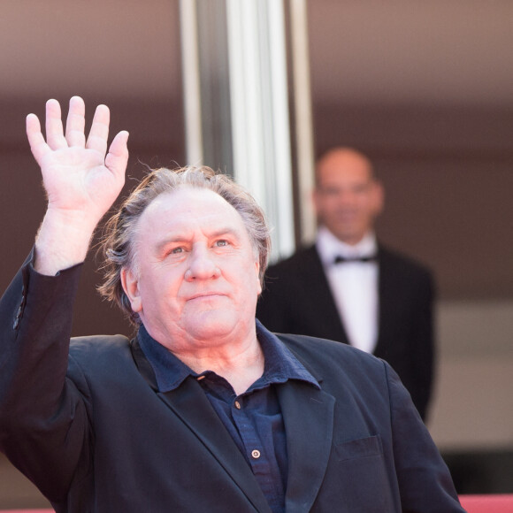 Gérard Depardieu - Montée des marches du film "Valley of Love" lors du 68 ème Festival International du Film de Cannes, à Cannes le 22 mai 2015. 