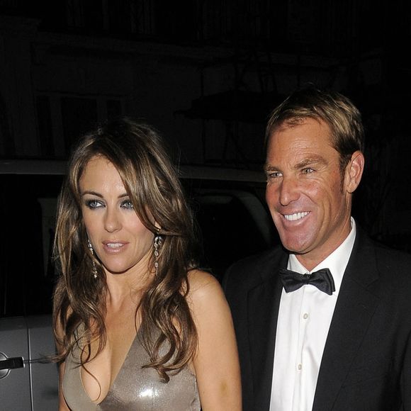 Elizabeth Hurley et Shane Warne en 2011