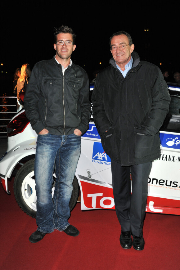 Jean-Pierre et son fils Olivier Pernaut au trophée Andros 2011 à Paris