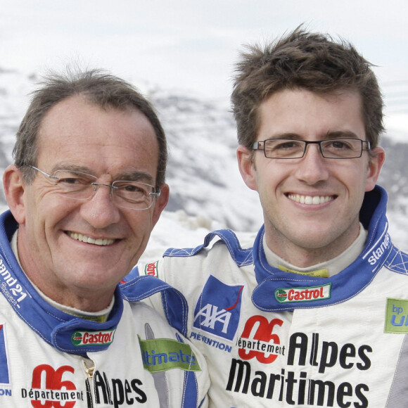 Archives - No web - En France, à Val-Thorens, Jean-Pierre et Olivier PERNAUT lors du TROPHEE ANDROS 2009-2010 le 21 novembre 2009. 