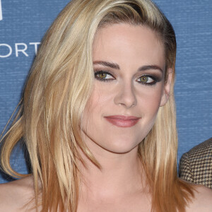 Kristen Stewart au photocall de la soirée "The Hollywood Reporter Nominees Night" à Los Angeles, le 7 mars 2022.