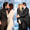 Pierre Niney et Gilles Lellouche : Tendres baisers avec leurs compagnes à l'avant-première de Goliath
