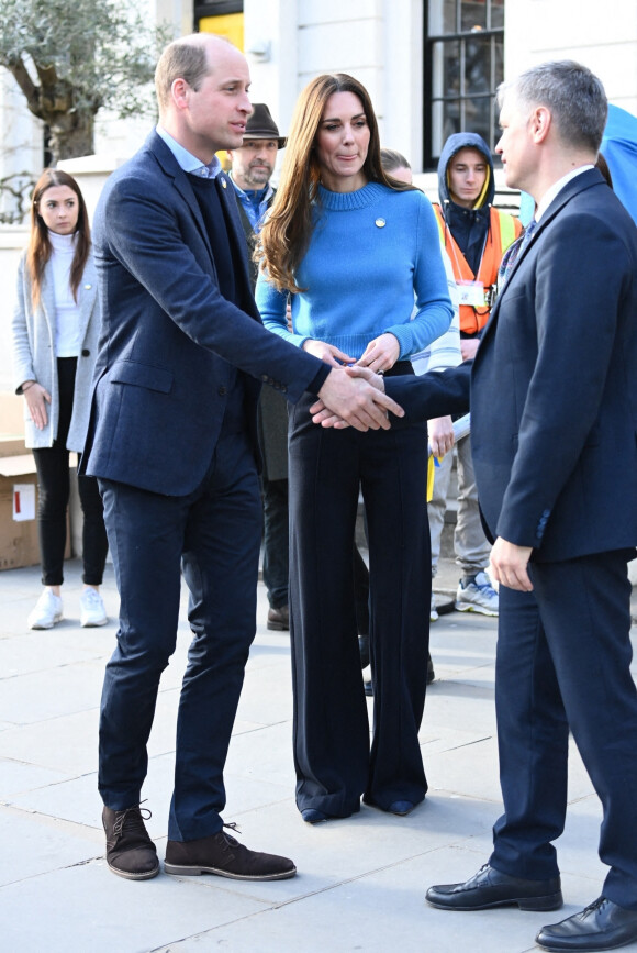 Le prince William et Kate Middleton, Duc et Duchesse de Cambridge, arrivent au centre culturel ukrainien à Londres, pour découvrir les efforts extraordinaires déployés pour soutenir les Ukrainiens au Royaume-Uni et dans toute l'Europe. Le 9 mars 2022.