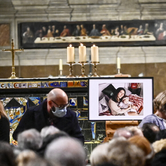 Un rassemblement religieux a lieu à la cathédrale d'Albi, France, le 8 janvier 2022, à l'initiative de la soeur et d'une amie de Delphine Jubillar. © Thierry Breton/Panoramic/Bestimage 