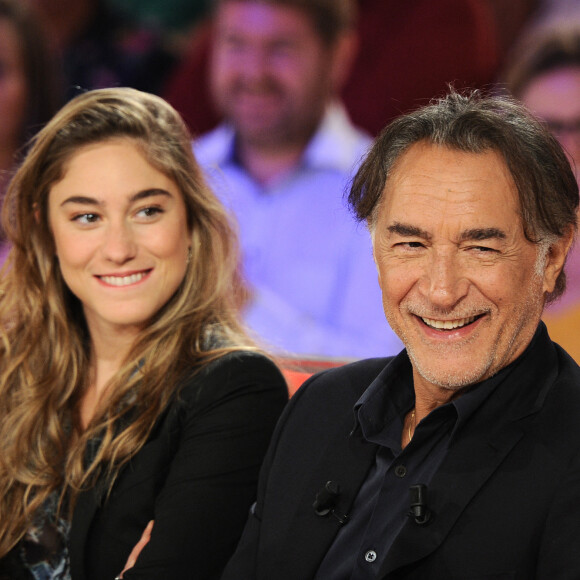 Exclusif - Richard Berry et sa fille Joséphine Berry - Enregistrement de l'émission "Vivement Dimanche" au Studio Gabriel à Paris, diffusée sur France 2. © Guillaume Gaffiot / Bestimage