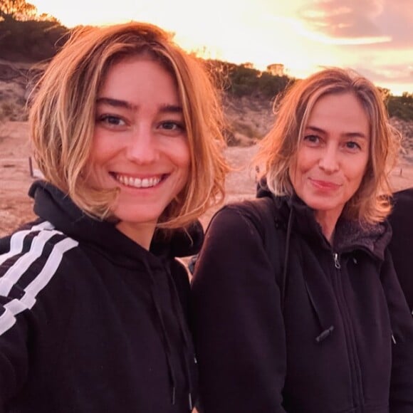Joséphine Berry et sa mère Jessica Forde sur Instagram.