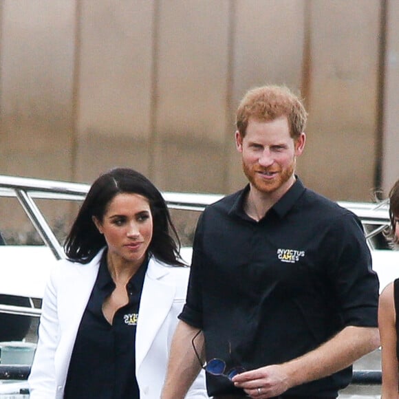 Le prince Harry, duc de Sussex, et Meghan Markle, duchesse de Sussex, enceinte, retournent à l'Admiralty House après leur visite sur Cockatoo Island pour assister au "Jaguar Land Rover Driving Challenge" en ouverture des "Invictus Games 2018". Sydney, le 20 octobre 2018.