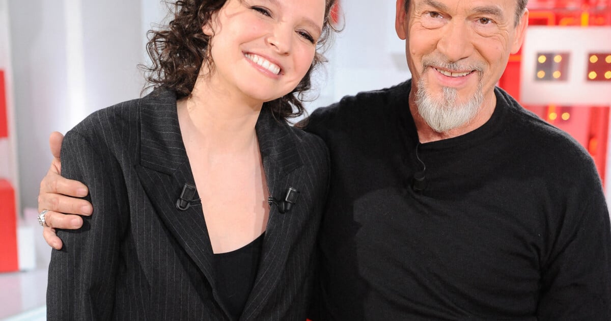 Anne Sila poignardée par son ex-compagnon : cette douce attention de Florent  Pagny, en coulisses de The Voice - Purepeople