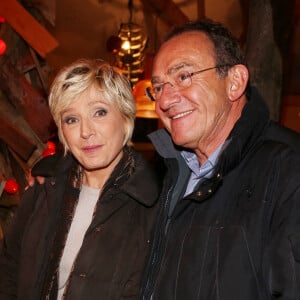 Evelyne Dheliat et Jean-Pierre Pernaut inaugurent le village de noel des Champs Elysees a Paris, le 20 novembre 2013.