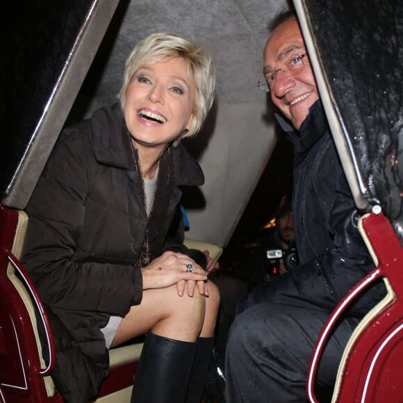 Evelyne Dheliat et Jean-Pierre Pernaut inaugurent le village de noel des Champs Elysees a Paris, le 20 novembre 2013.