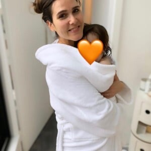 Joyce Jonathan, maman d'une petite fille, pose avec bébé sur Instagram. Février 2022.