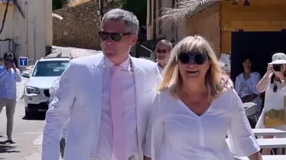 Christine Bravo sublime mariée en Corse avec son époux Stéphane Bachot.