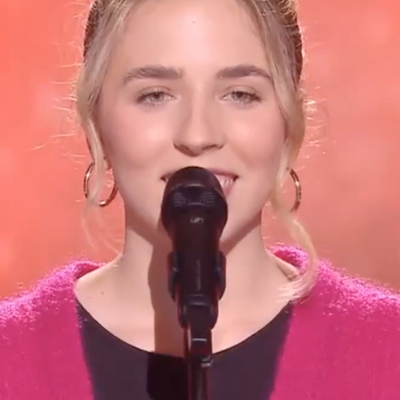 Lisa rejoint l'équipe de Amel Bent dans "The Voice 11" - Émission du 19 mars 2022, TF1