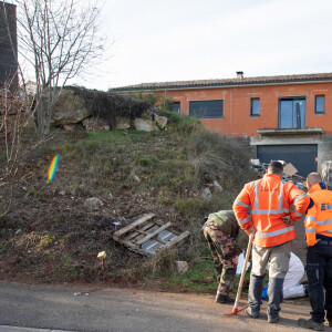 La maison en construction de Delphine Jubillar (Aussaguel), disparue sans laisser de traces depuis le 16 décembre 2020 à Cagnac les Mines dans le Tarn. Un gendarme et une équipe du service des eaux ont mené des investigations pour chercher des traces dans le réseau raccordé à la maison. Le 7 janvier 2021