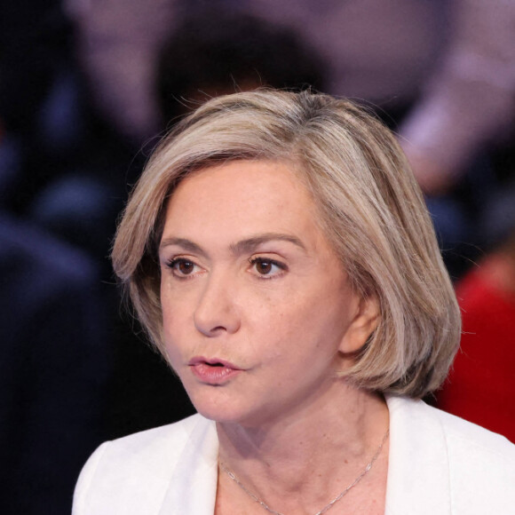 Valérie Pécresse - Les candidats à l'élection présidentielle sont sur le plateau de l'émission "La France face à la guerre" sur TF1 le 14 mars 2022. © Laurent Vu / Pool / Bestimage 