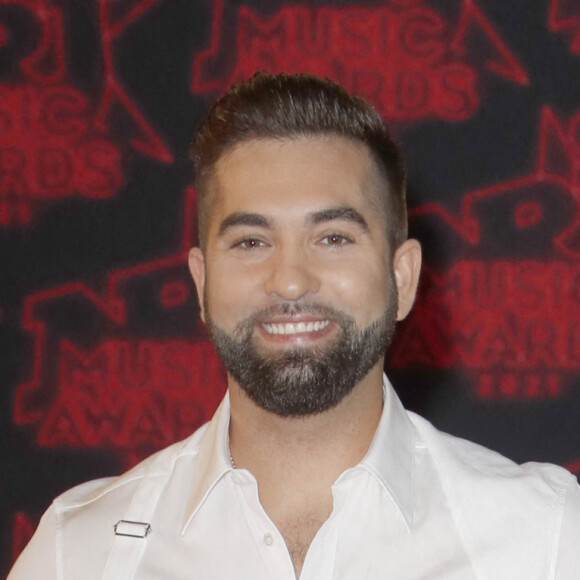 Kendji Girac lors de la 23ème édition des NRJ Music Awards 2021 au Palais des Festivals de Cannes, le 20 novembre 2021. © Christophe Aubert via Bestimage.