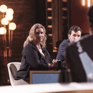 Exclusif - Lisa Azuelos sur le plateau de l'émission OEED (On Est En Direct) présentée par L.Salamé et L.Ruquier à Paris, France, le 19 mars 2022. © Jack Tribeca/Bestimage 