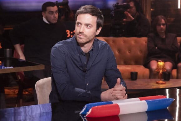 Exclusif - Valentin Chevalier sur le plateau de l'émission OEED (On Est En Direct) présentée par L.Salamé et L.Ruquier à Paris, France, le 19 mars 2022. © Jack Tribeca/Bestimage 