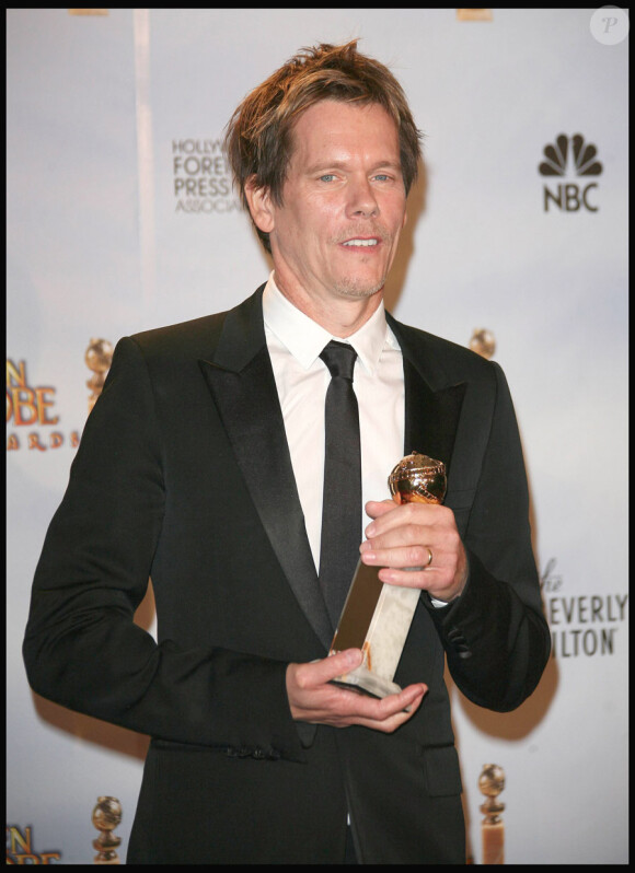 Kevin Bacon, récompensé pour Taking Chance, lors de la 67e cérémonie des Golden Globes le 17 janvier 2010