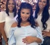 La chanteuse Imen Es révèle sa grossesse, et la naissance de son premier enfant, sur Instagram.