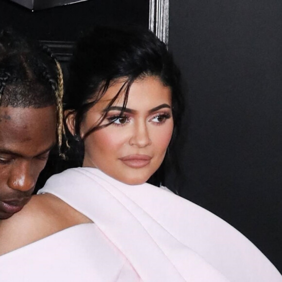 Travis Scott et sa compagne Kylie Jenner - Les célébrités posent lors du photocall de la soirée des GRAMMY Awards au Staples Center de Los Angeles le 10 février, 2019 