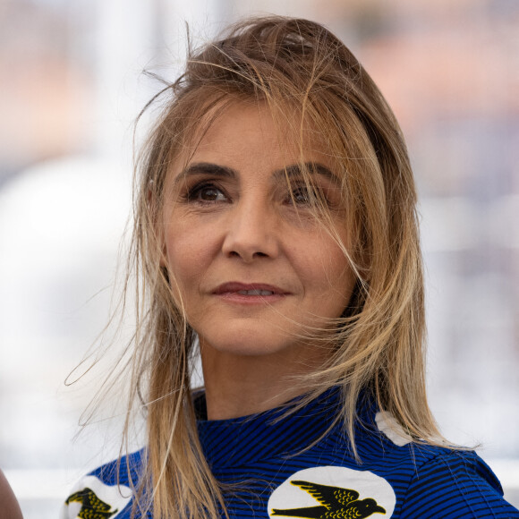 Clotilde Courau au photocall du film Les héroïques lors du 74ème festival international du film de Cannes le 13 juillet 2021 © Borde / Jacovides / Moreau / Bestimage 