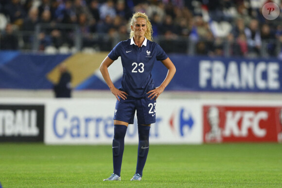 Kheira Hamraoui (France) - : France vs Pays Bas - Match Amical à Paris, France, le 23 octobre 2015. © Gwendoline Le Goff/Panoramic/Bestimage