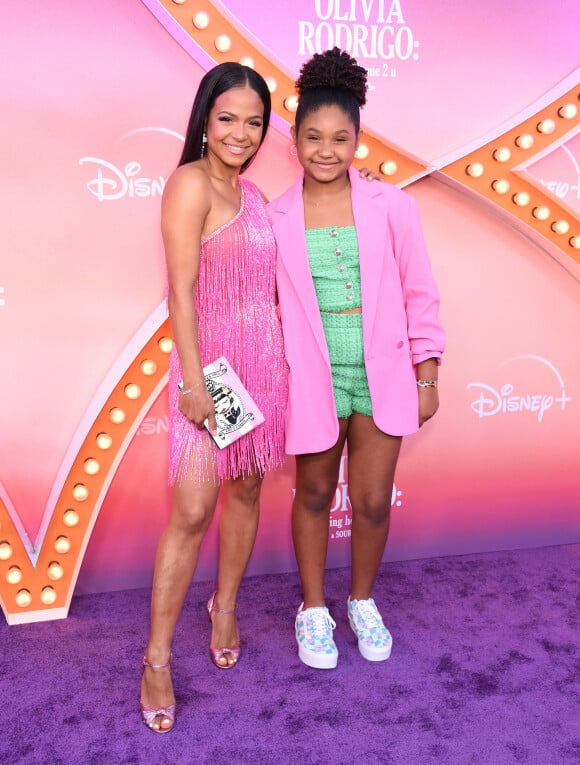 Christina Milian et Violet Madison Nash à la première de la série Disney + "Olivia Rodrigo: Driving Home 2 U (A Sour Film)" à Los Angeles, le 24 mars 2022. 