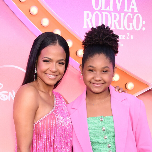 Christina Milian et Violet Madison Nash à la première de la série Disney + "Olivia Rodrigo: Driving Home 2 U (A Sour Film)" à Los Angeles, le 24 mars 2022. 