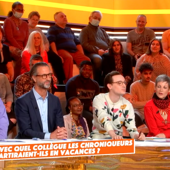 Gilles Verdez avoue son attirance physique pour Guillaume Genton sur le plateau de Touche pas à mon poste