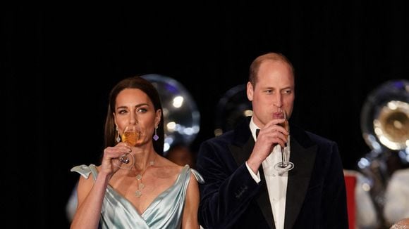 Kate Middleton en robe éblouissante avec le prince William sur son 31 : chic réception aux Bahamas