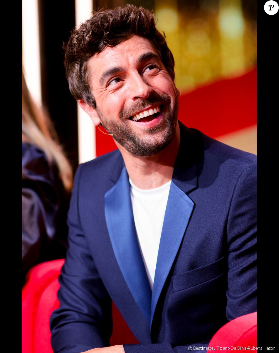 Agustin Galiana - Enregistrement de l'émission "Un flirt une danse". Le 16 novembre 2021. © Tiziano Da Silva-Rubens Hazon / Bestimage