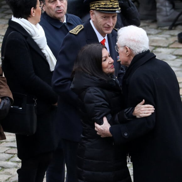 Anne Hidalgo, maire de Paris et Lionel Jospin durant la cérémonie d'hommage national au fondateur, directeur et éditorialiste du Nouvel Observateur Jean Daniel aux Invalides à Paris, France, le 28 février 2020.