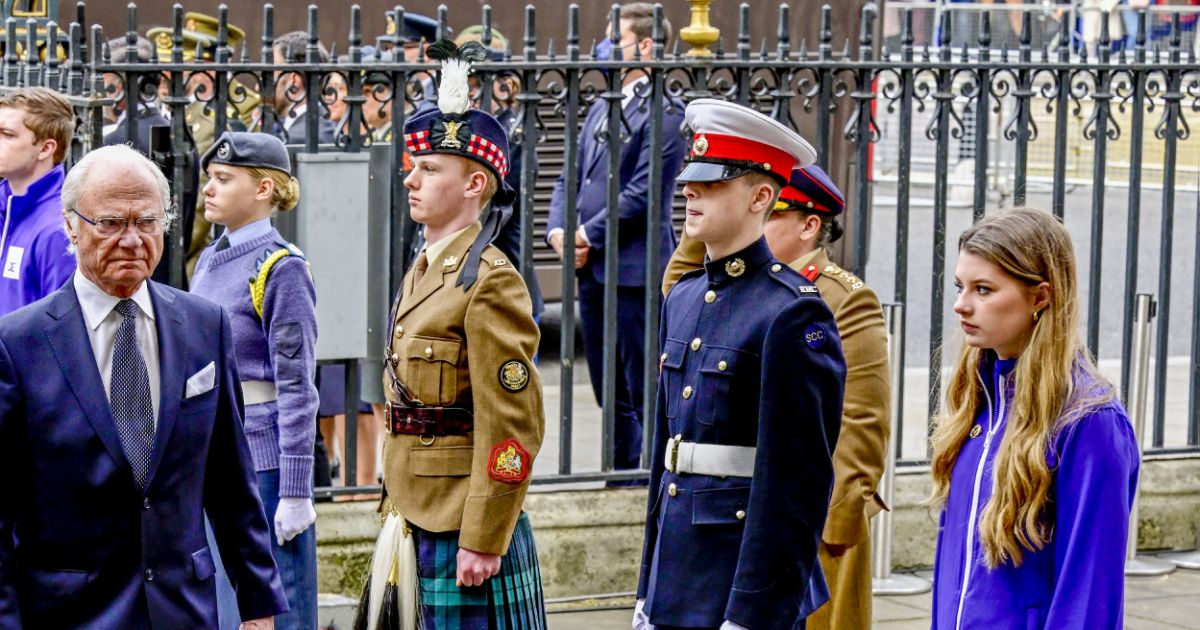 La Reine Silvia Et Le Roi Carl XVI Gustav De Suède - Service D'action ...