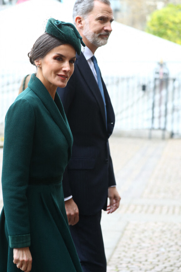 La reine Consort Letizia d'Espagne et le roi Felipe VI arrivent pour la messe en hommage au duc d'Edimbourg à l'abbaye de Westminster à Londres, le 29 mars 2022 Photo by John Rainford/Splash News/ABACAPRESS.COM