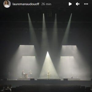 Laure Manaudou suit son mari Jérémy Frérot en tournée, elle est à Lille pour son concert du 30 mars 2022.
